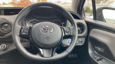 Toyota Yaris 1.5 Hybrid Icon Tech 5dr CVT Hybrid Hatchback